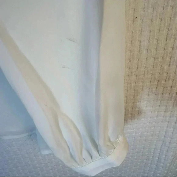 J. Crew LOT OF TWO Sz 10 Sheer V-Neck Tops Popover White & Blue Floral TINY FLAW - Picture 8 of 16